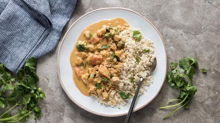 red curry w tofu and veggies