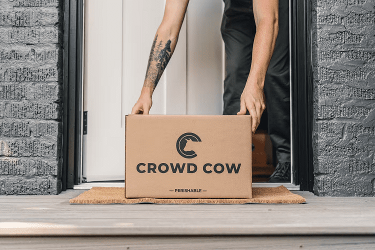 Crowd Cow box