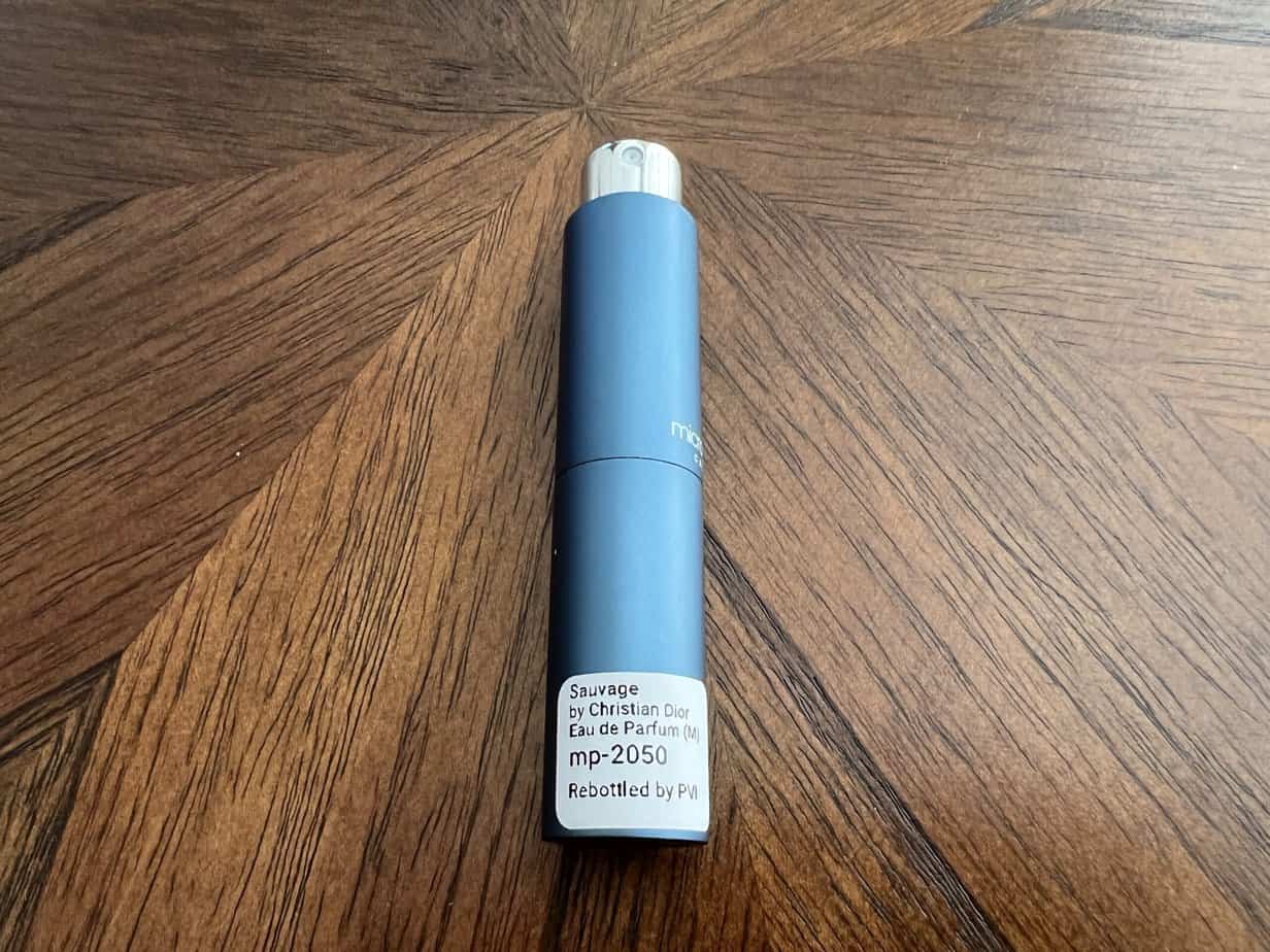 MicroPerfumes travel spray with twist-up nozzle