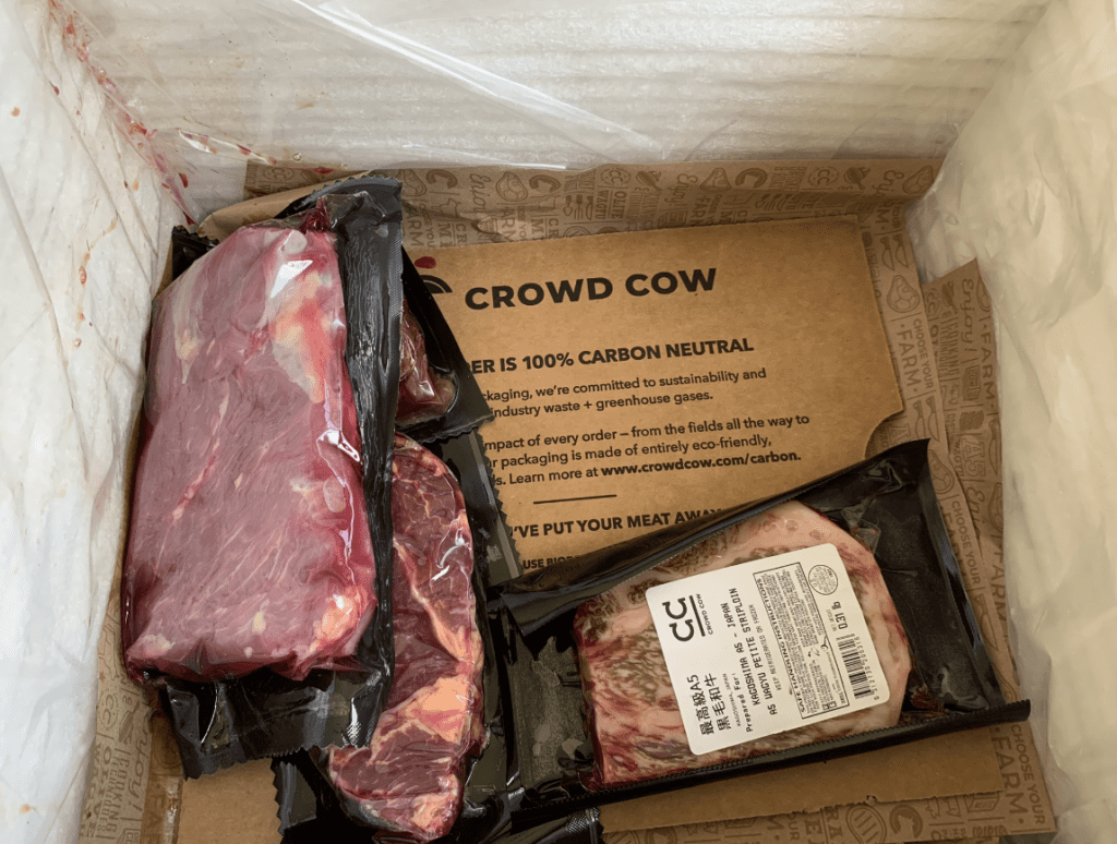 Crowd-cow-unboxing