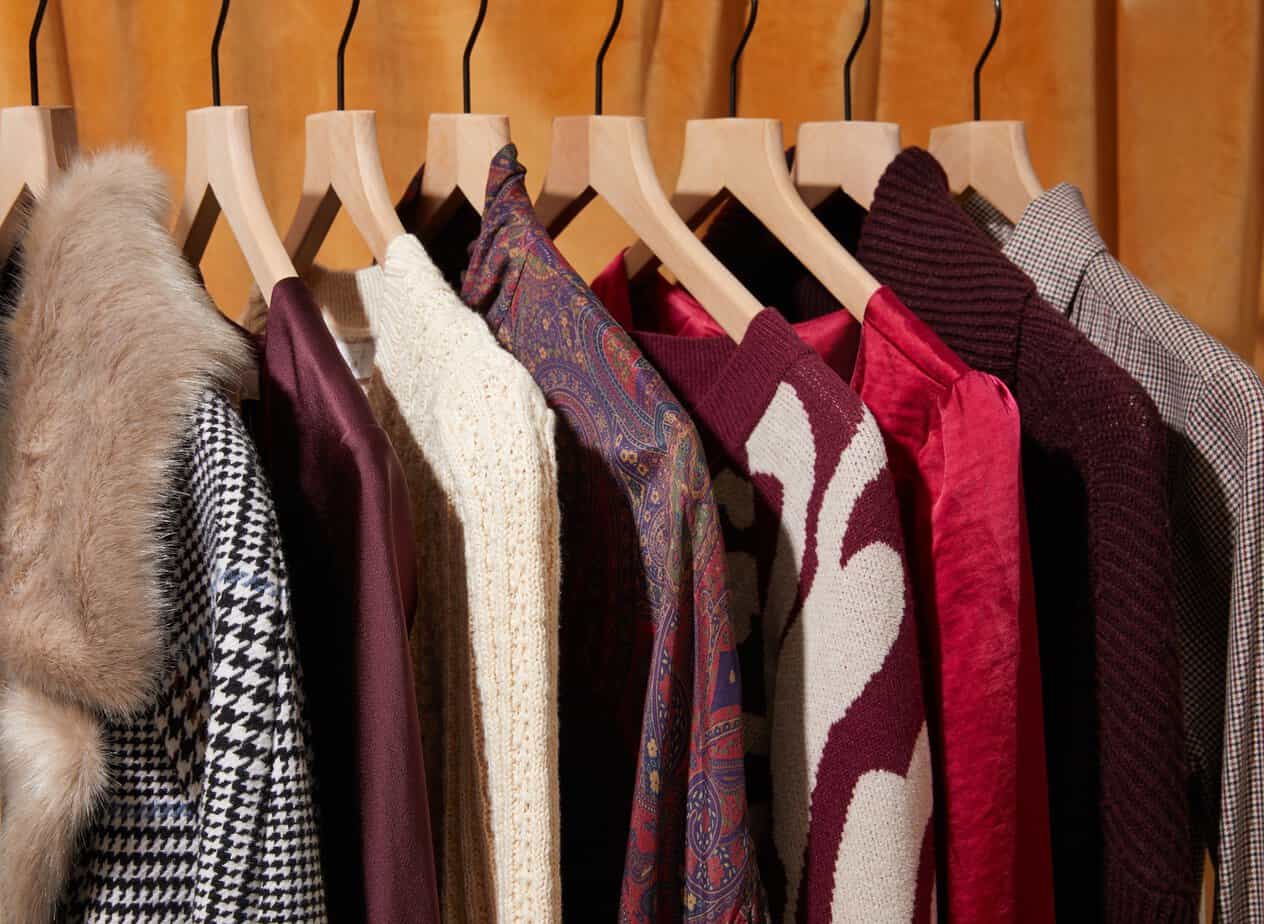 The 5 Best Clothing Rental Services: Guide to Enhancing Your Everyday ...