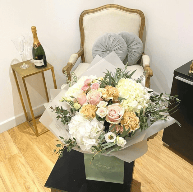 Floom Presentation & Delivery